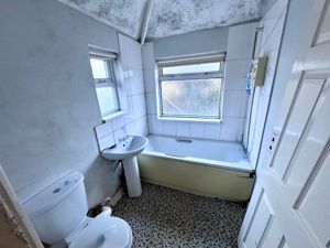 Photo 1- click for photo gallery